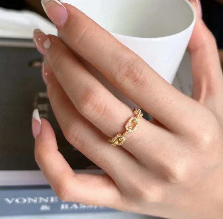 925 Soraya Cubic CZ Chain Ring laasim